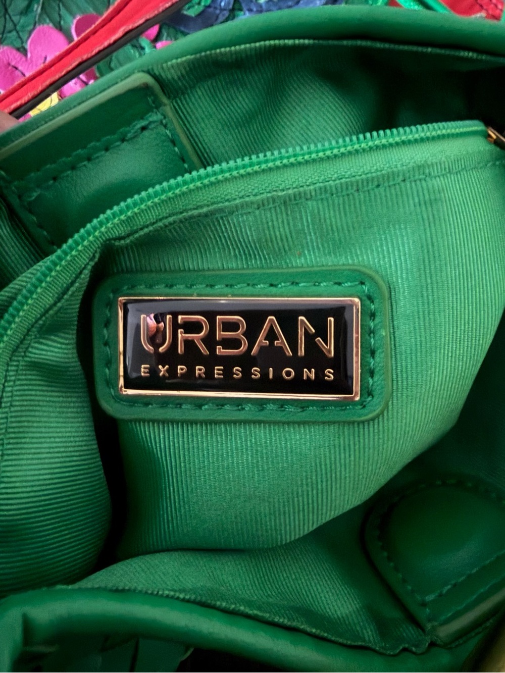 Urban Expressions Crossbody Bag in Green Vegan Leather with Gold Accent Handle - Picture 5 of 5